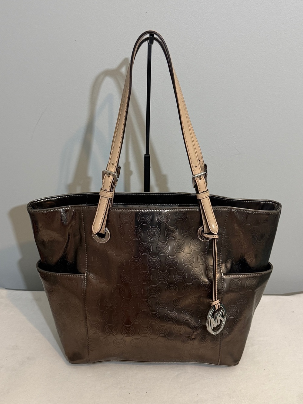 MICHAEL Michael Kors East West Tote Bag Mirror Metallic Silver Tan Leather Strap